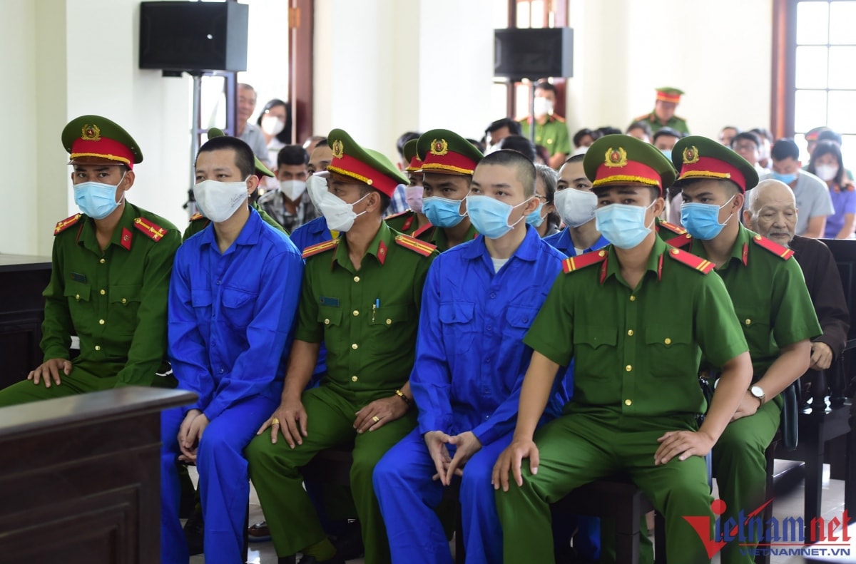 vụ tịnh thất bồng lai Ông lê tùng vân không có mặt tại phiên xét xử hình ảnh 4 vu tinh that bong lai Ong le tung van khong co mat tai phien xet xu hinh anh 4