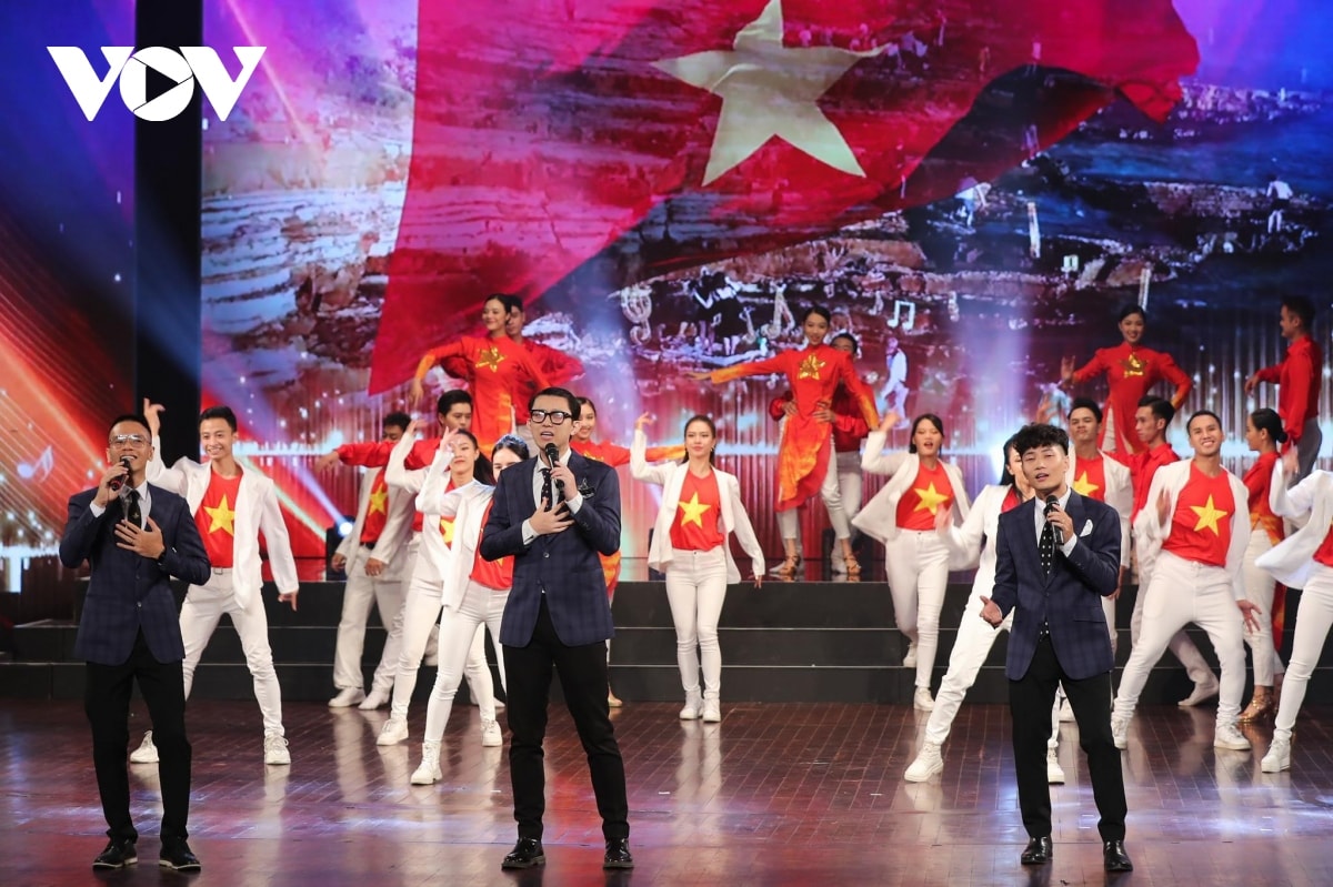 lễ trao giải thưởng toàn quốc về thông tin đối ngoại lần thứ viii hình ảnh 4 le trao giai thuong toan quoc ve thong tin doi ngoai lan thu viii hinh anh 4