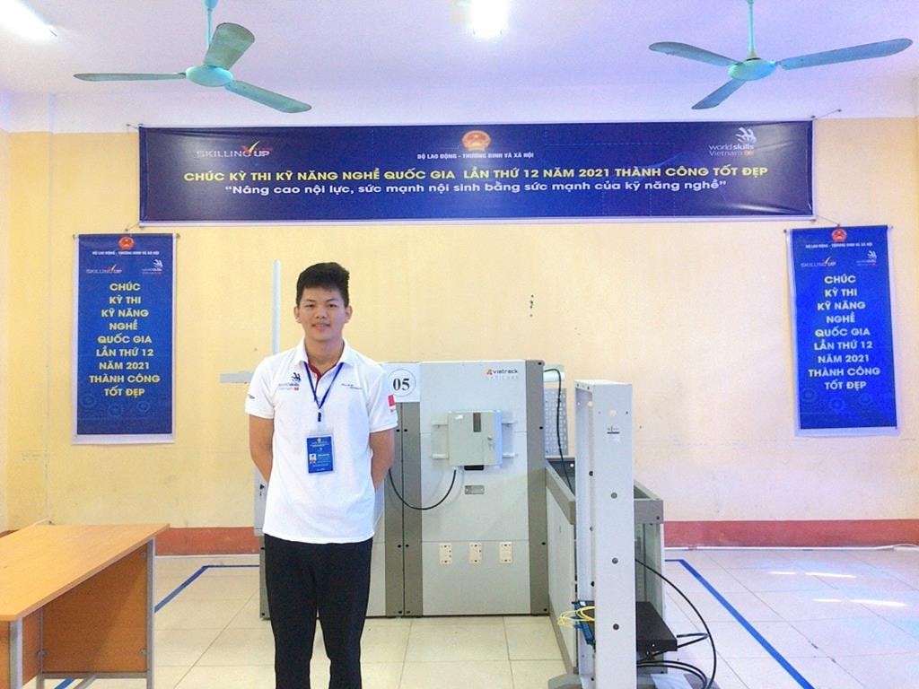 Nam sinh người Sán Dìu vươn lên từ học kỹ năng nghề - 1
