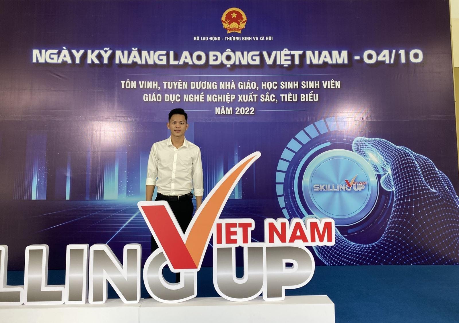 Nam sinh người Sán Dìu vươn lên từ học kỹ năng nghề - 2