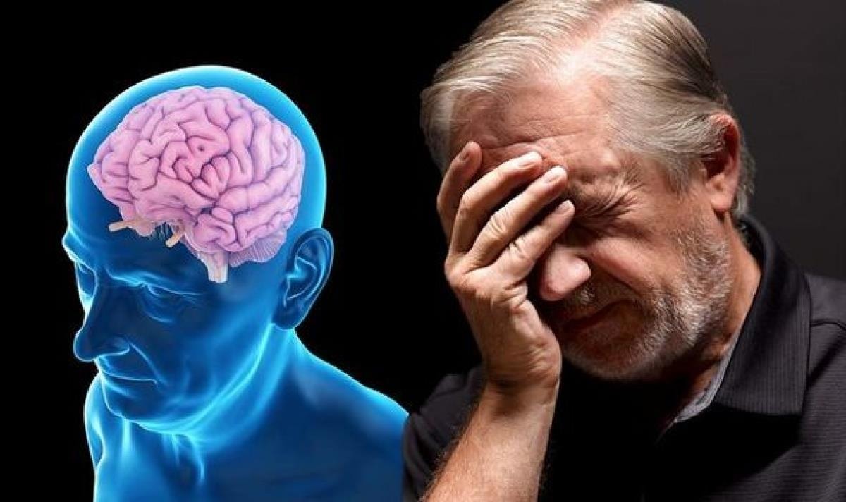 Ngoáy mũi có thể làm tăng nguy cơ mắc bệnh Alzheimer - 1