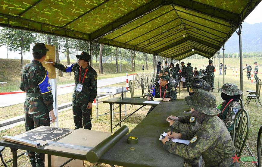 Ngày tranh tài bắn súng đầu tiên của các xạ thủ ASEAN tại AARM-30 - 10