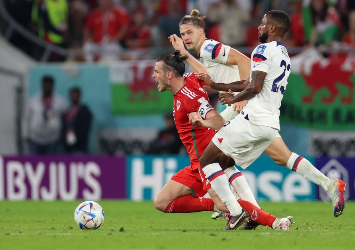 gareth bale ghi ban ra mat world cup, Dt xu wales thoat thua Dt my hinh anh 3
