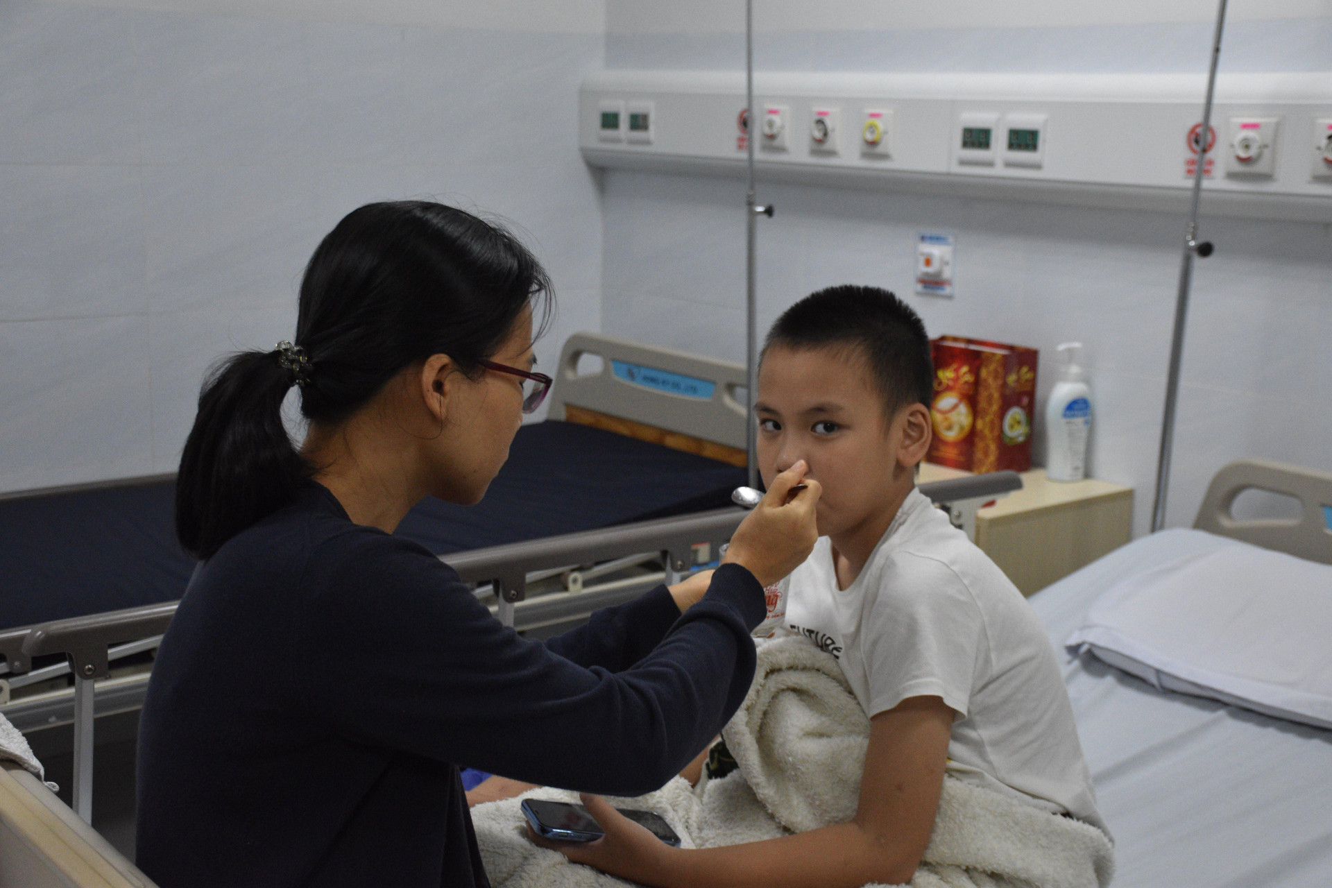 6 ngày thấp thỏm chăm con trong viện của phụ huynh Ischool Nha Trang - 1