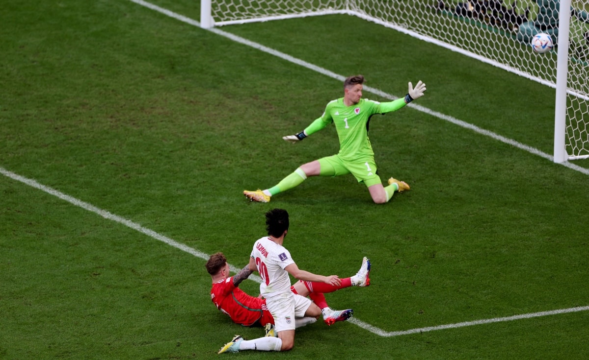 Đánh bại xứ wales trong những phút bù giờ, iran sáng cửa đi tiếp ở world cup 2022 hình ảnh 11 Danh bai xu wales trong nhung phut bu gio, iran sang cua di tiep o world cup 2022 hinh anh 11