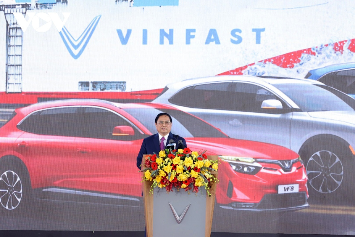 VinFast VF 8  chiếc xe mang tính Âu nhất của người châu Á