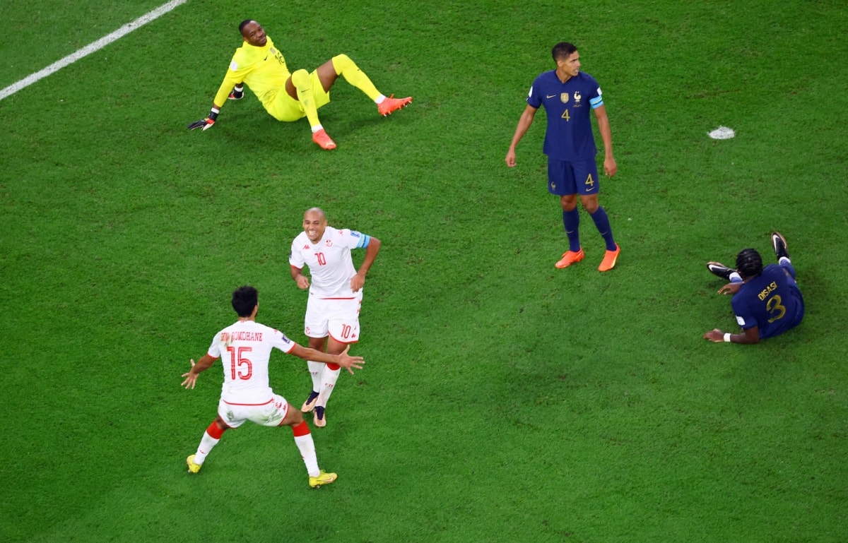 Danh bai DkvD phap, tunisia van dung buoc o vong bang world cup 2022 hinh anh 7