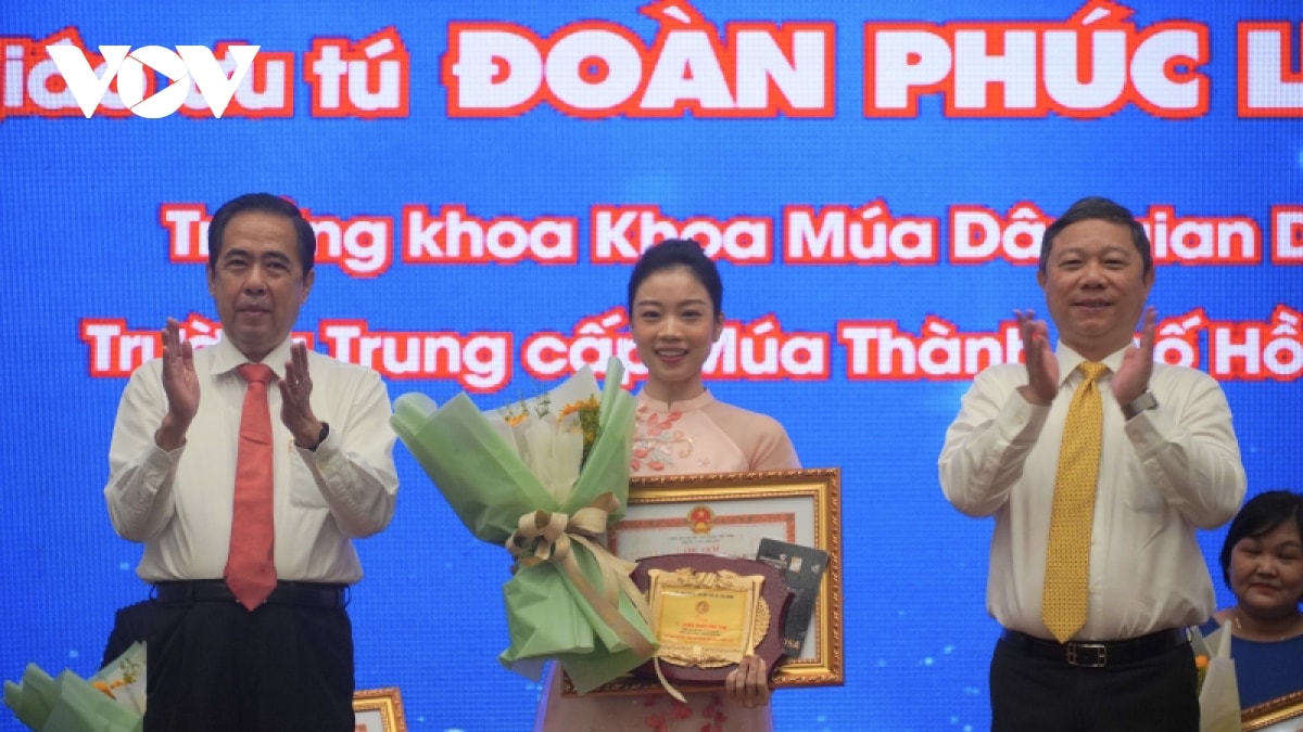 tp.hcm lan dau tien trao giai thuong tran Dai nghia hinh anh 1