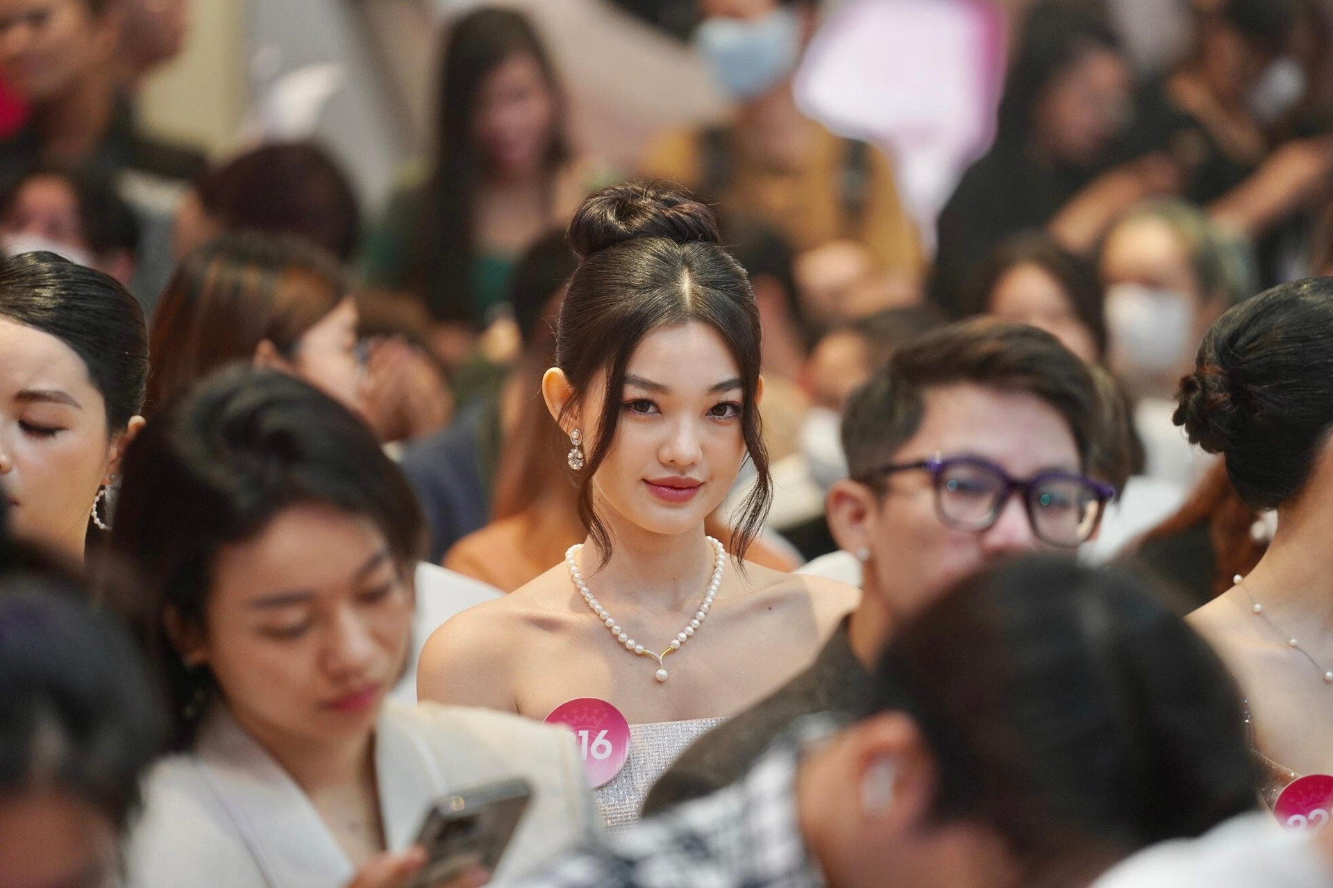 Ảnh chụp cận mặt xinh hút hồn của Top 35 Hoa hậu Việt Nam 2022 - 1