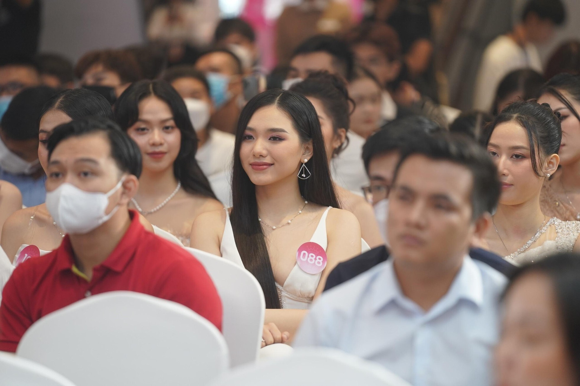 Ảnh chụp cận mặt xinh hút hồn của Top 35 Hoa hậu Việt Nam 2022 - 7