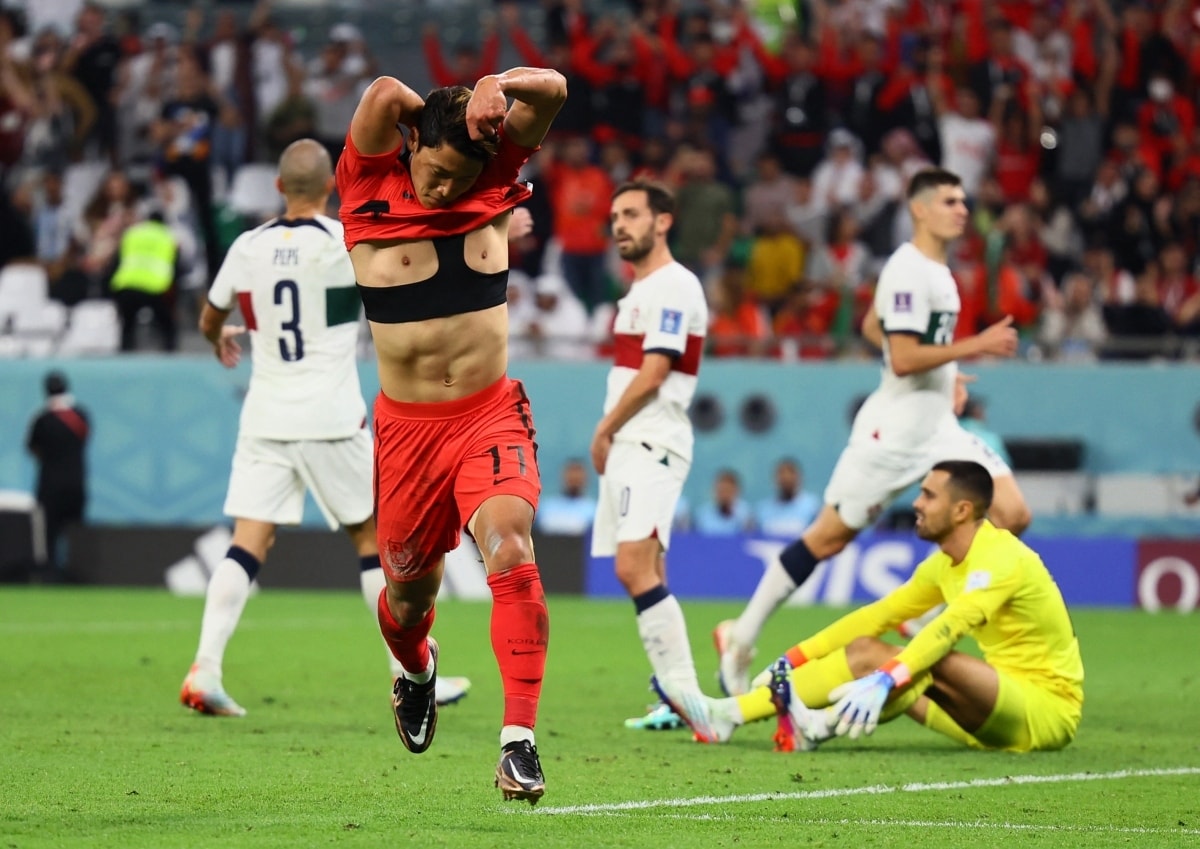 danh sach 16 doi bong vao vong 1 8 world cup 2022 tu hao chau A hinh anh 17