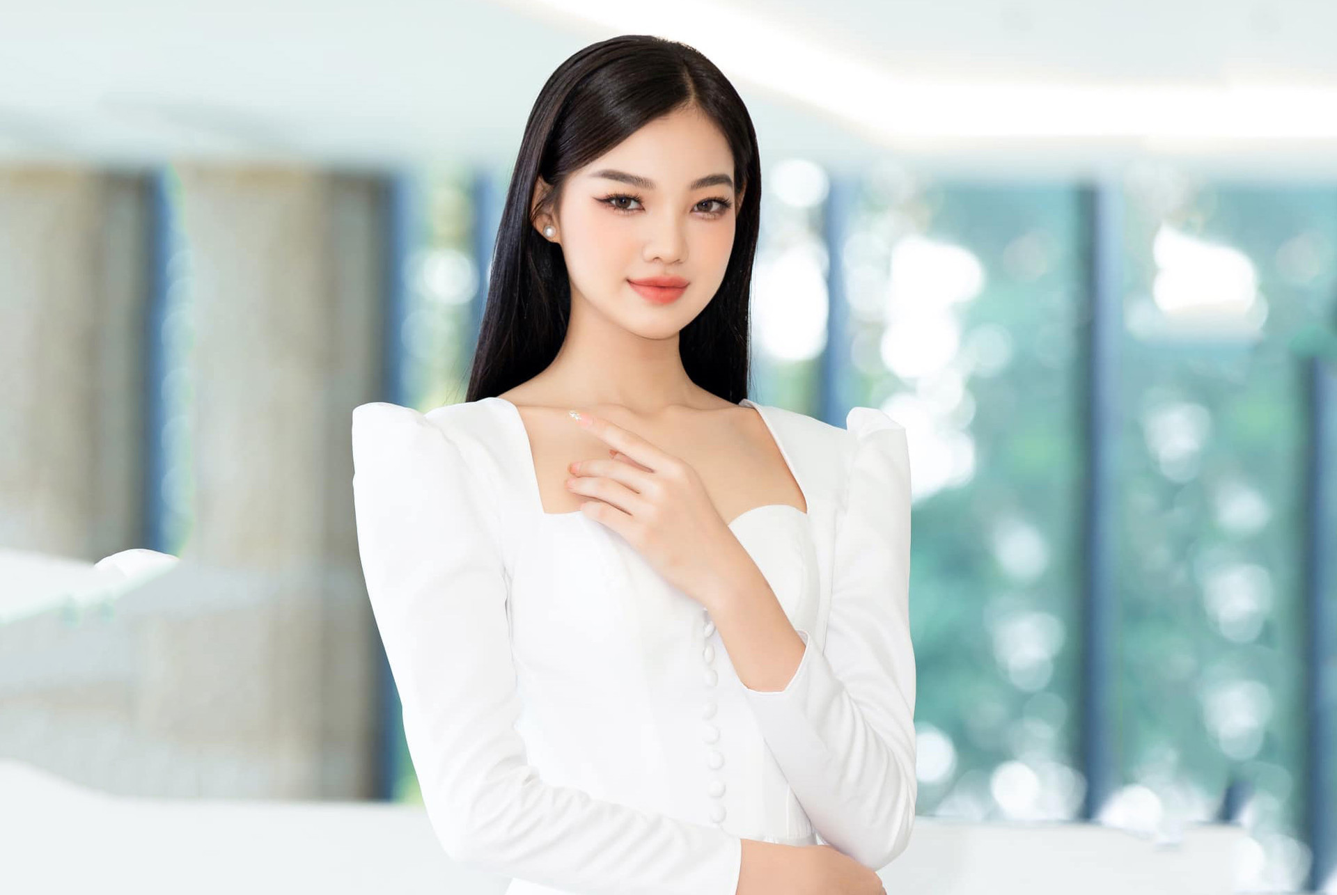 Mỹ nhân được gọi là 'búp bê sống' tại Hoa hậu Việt Nam 2022 - 5