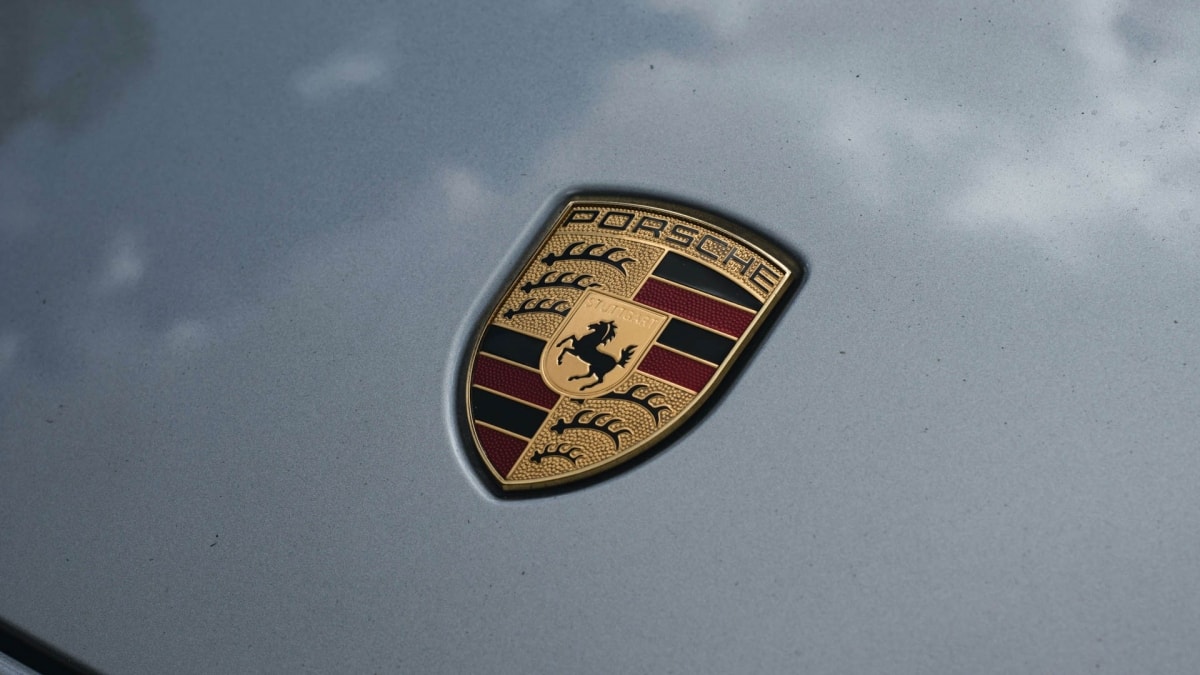 porsche trở thành hãng xe không đáng tin cậy nhất hình ảnh 1 porsche tro thanh hang xe khong dang tin cay nhat hinh anh 1