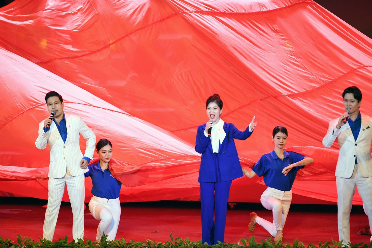 chương trình nghệ thuật mang dấu ấn thanh niên chào mừng Đại hội Đoàn hình ảnh 7 chuong trinh nghe thuat mang dau an thanh nien chao mung Dai hoi Doan hinh anh 7