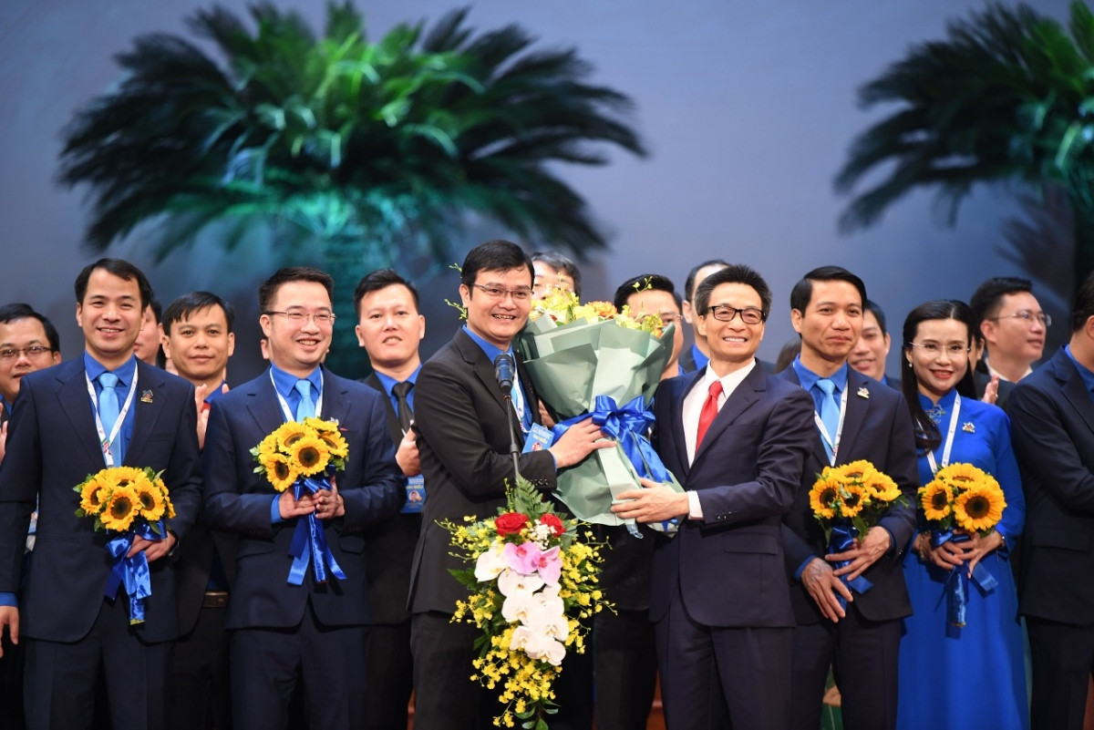 toan canh Dai hoi Doan toan quoc lan thu xii hinh anh 14