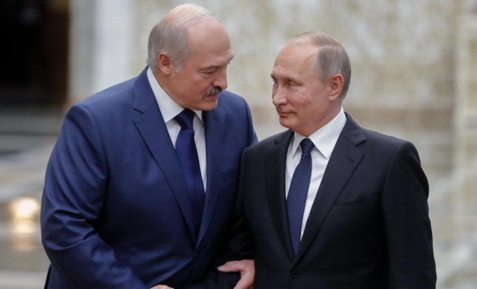 Tổng thống Nga Vladimir Putin bắt đầu chuyến thăm Belarus - 1