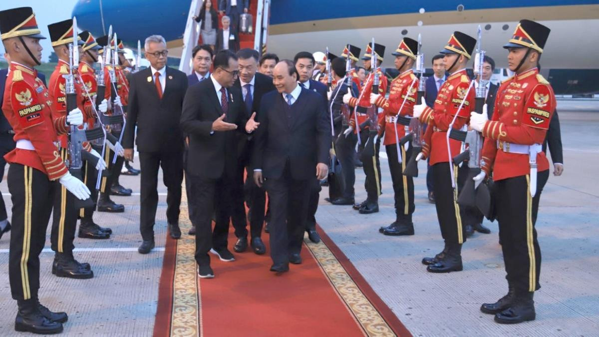 Chủ tịch nước Nguyễn Xuân Phúc đến Jakarta, bắt đầu thăm cấp Nhà nước Indonesia - 2
