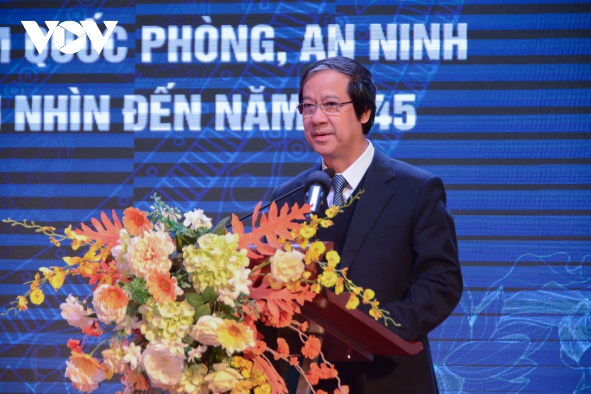 bo truong bo gd-Dt xoa doi, giam ngheo trong giao duc la van de can nhin thang hinh anh 3