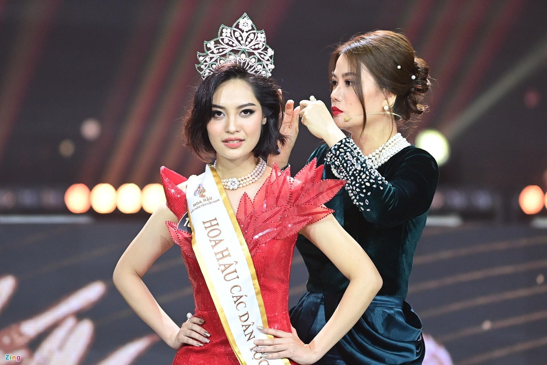 Ngắm vẻ kiều diễm của 11 mỹ nhân đăng quang hoa hậu ở Việt Nam năm 2022 - 5