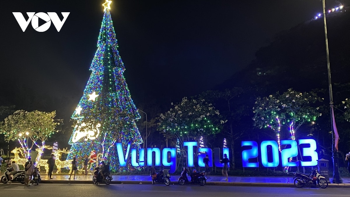 truc tuyen viet nam va cac nuoc Dong nam A buoc sang nam moi 2023 hinh anh 16