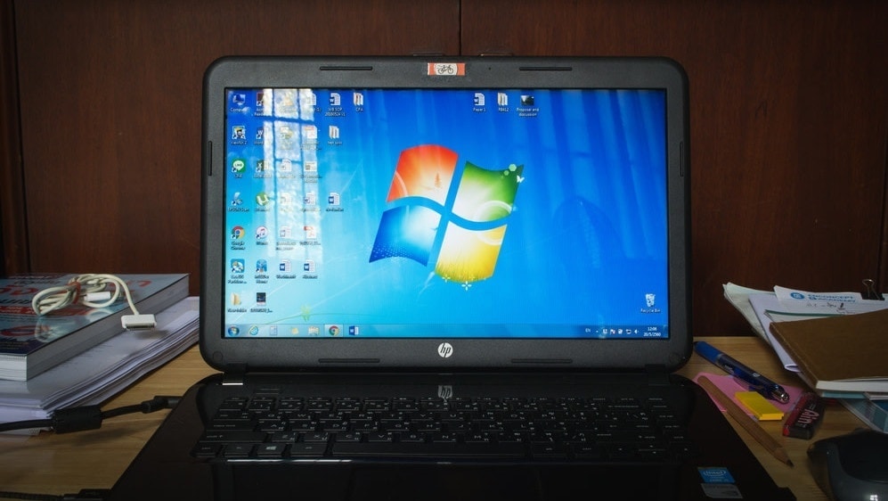 Microsoft ngừng hỗ trợ Windows 7 từ 10/1 - 1