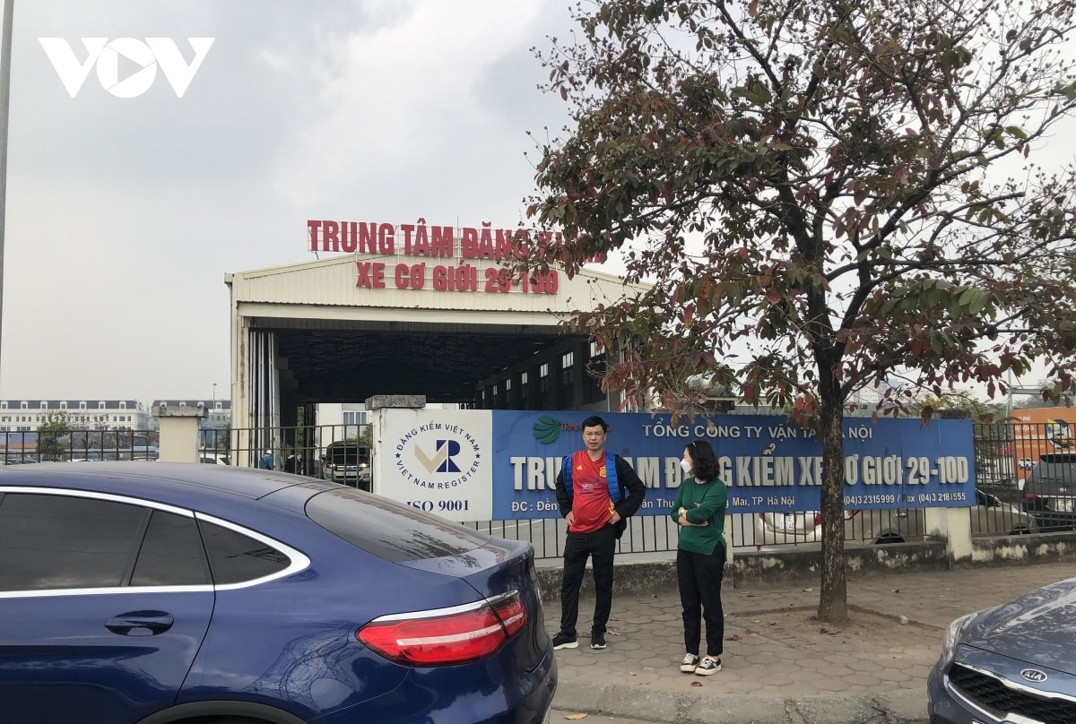 nhieu trung tam dang kiem het so tu dau gio sang hinh anh 4