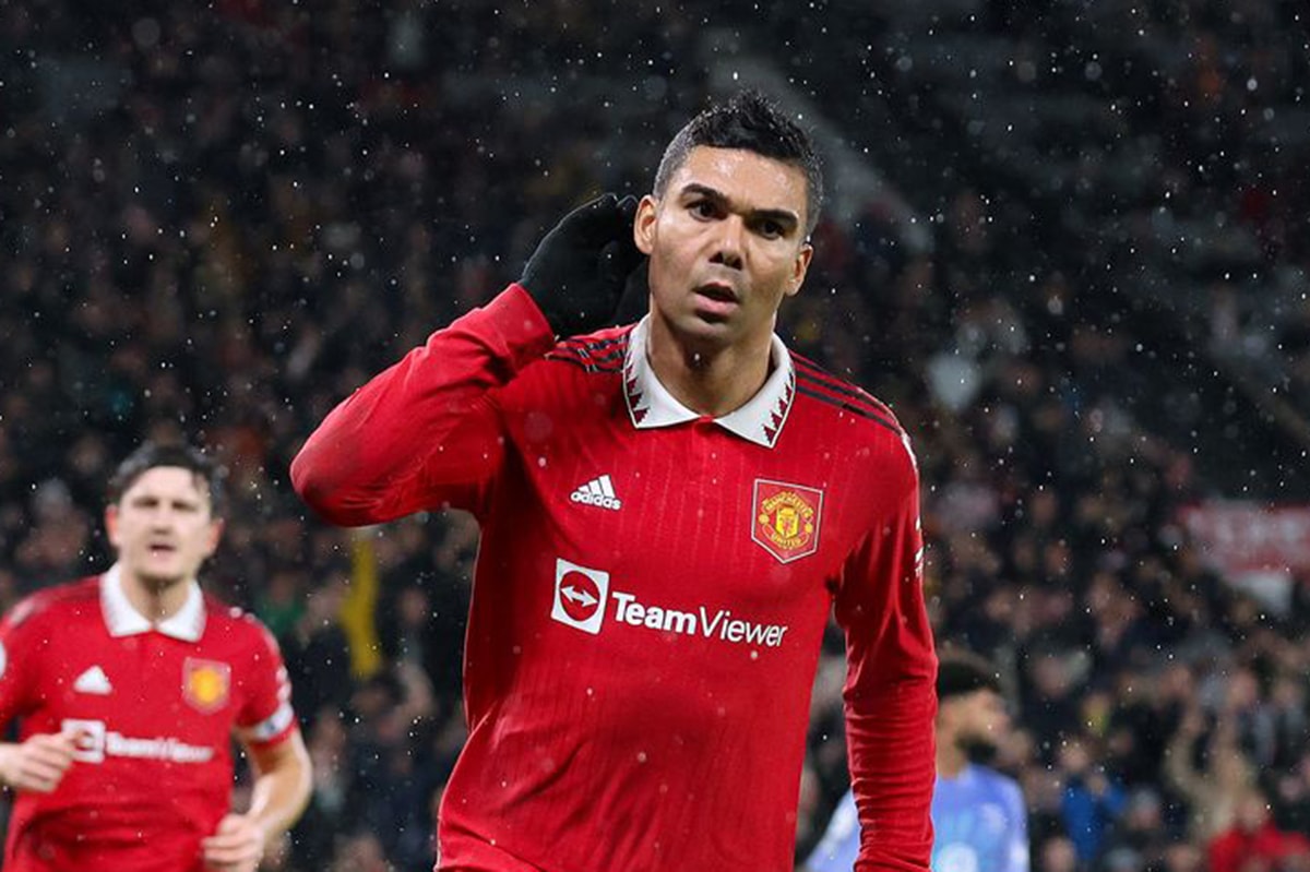 Derby Manchester cân sức hơn khi Man Utd có Casemiro - 1