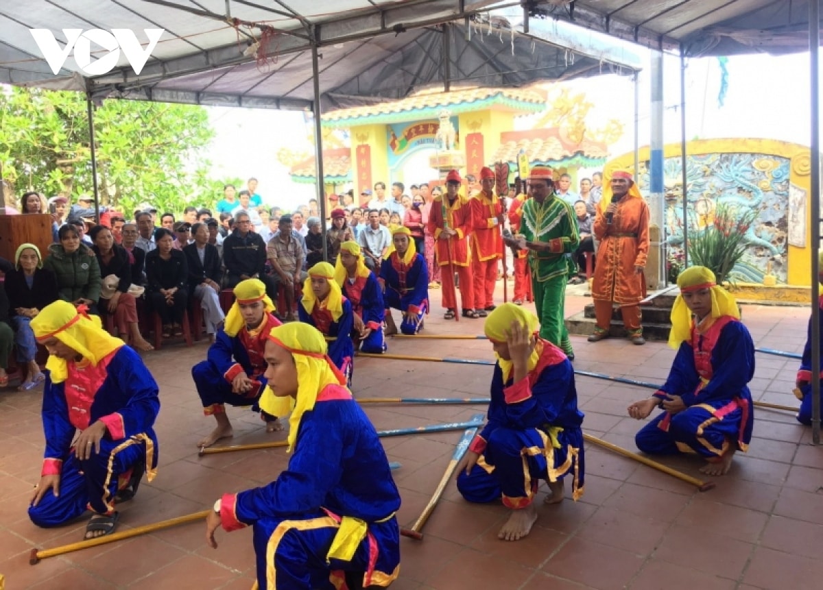 le te than nam hai- net van hoa tam linh dac sac cua ngu dan quang ngai hinh anh 3