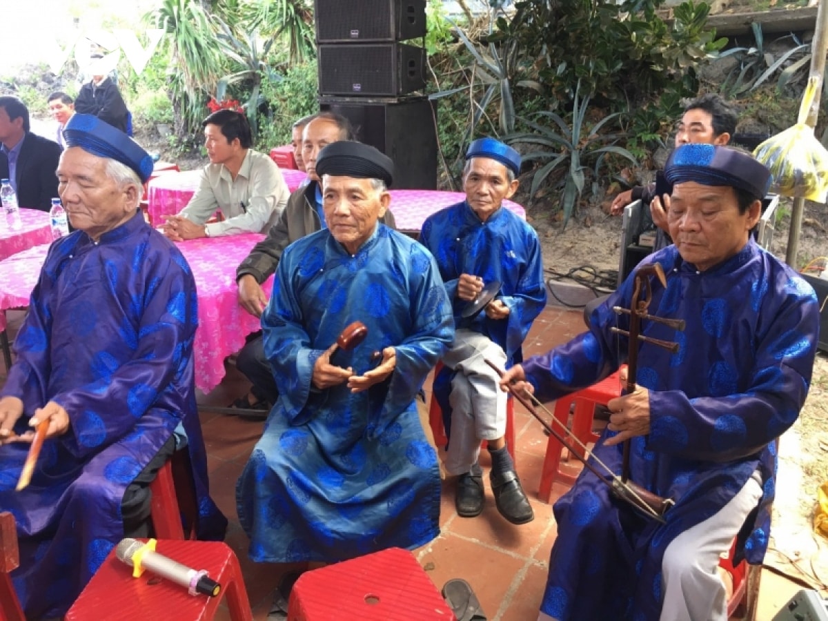 le te than nam hai- net van hoa tam linh dac sac cua ngu dan quang ngai hinh anh 2
