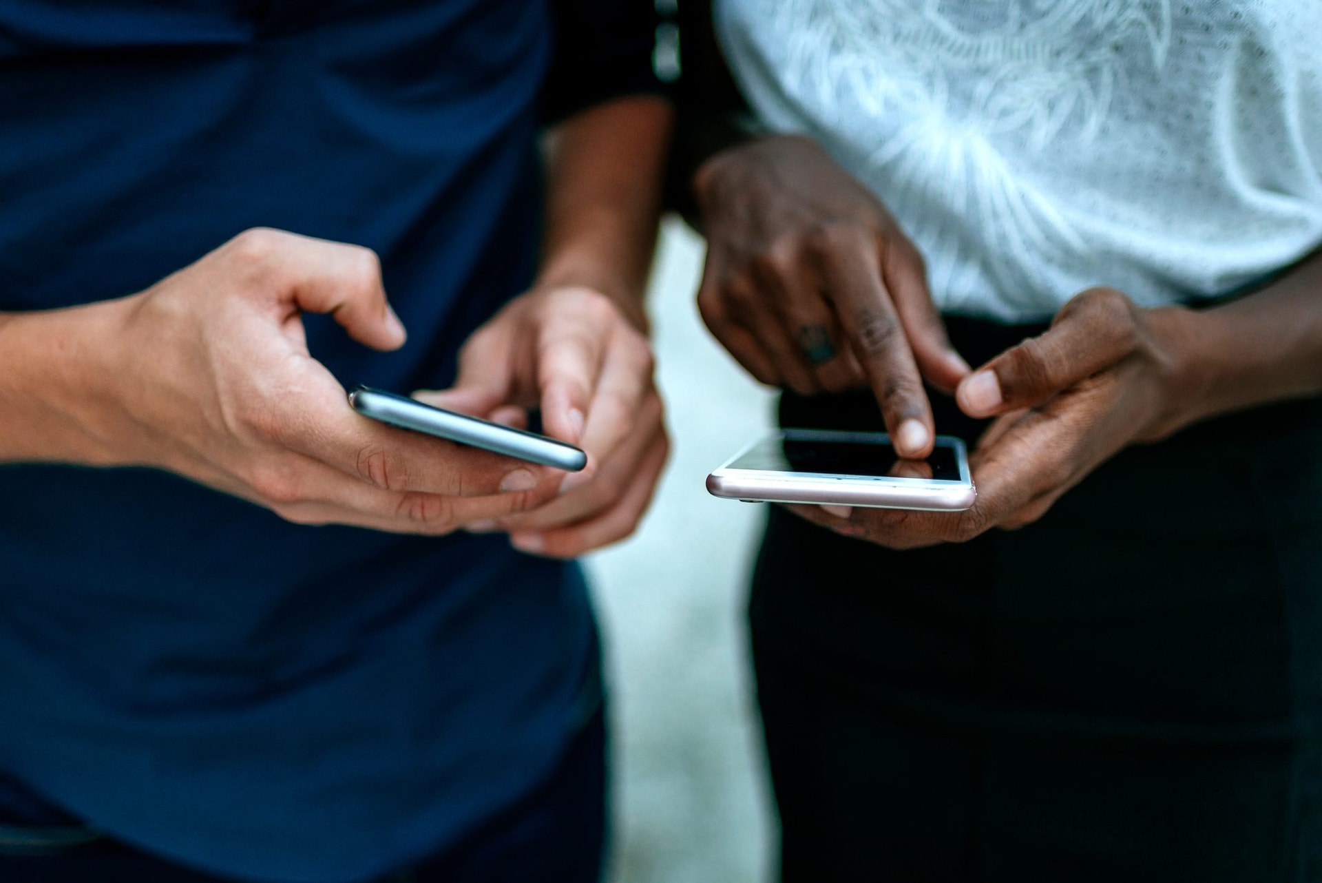 Smartphone có nghe lén khi người dùng nói chuyện? - 1