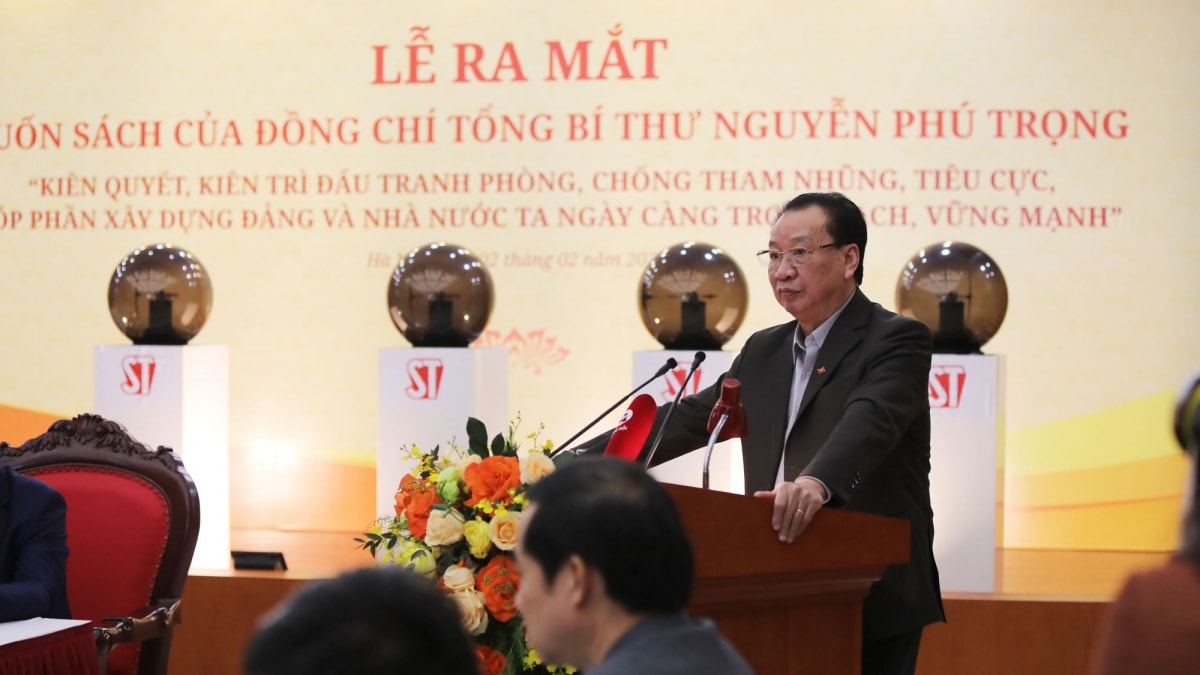 sach cua tong bi thu ra doi tao buoc ngoat moi ve nhan thuc chong tham nhung hinh anh 4