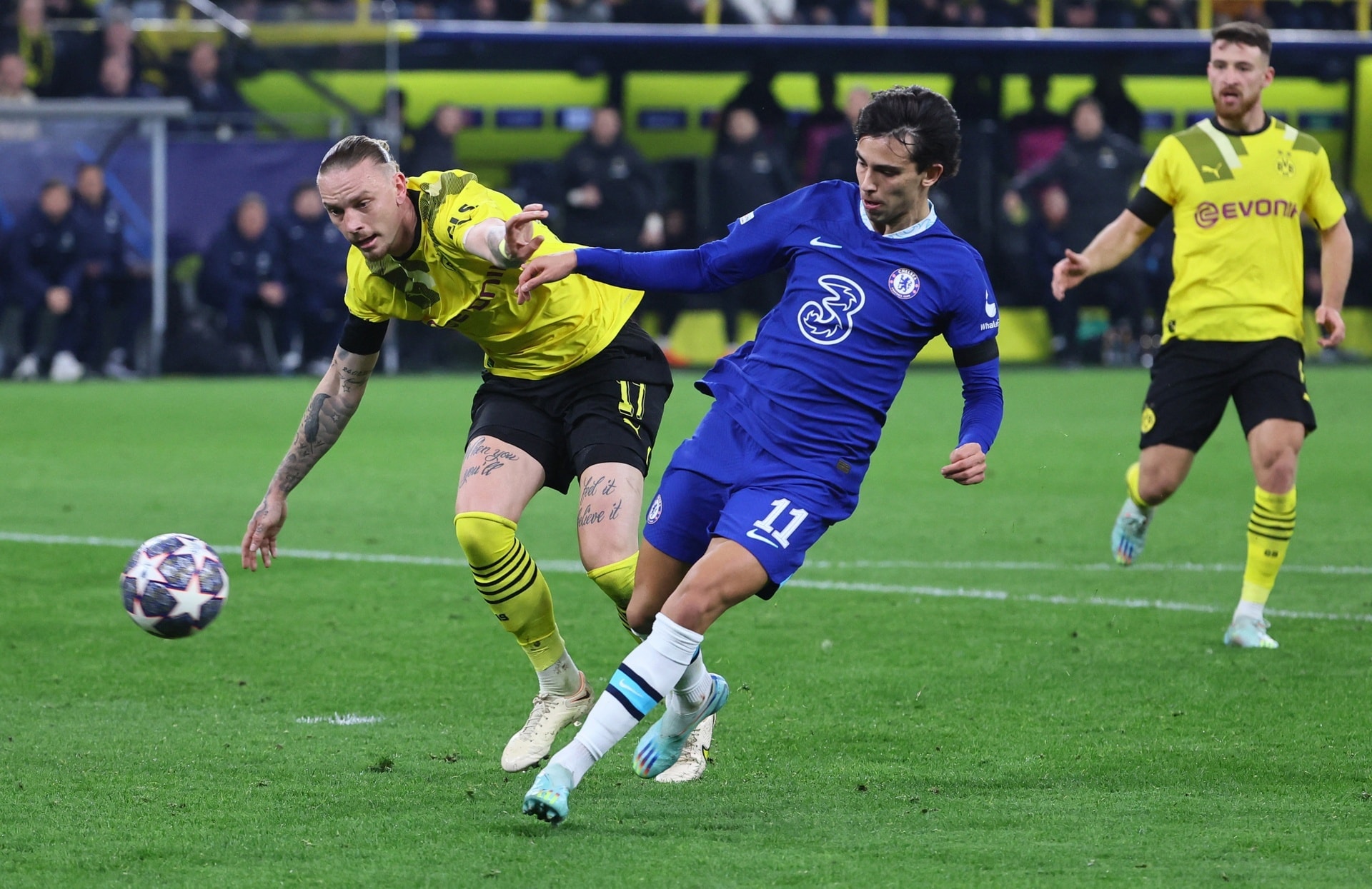 Hàng công bế tắc, Chelsea bại trận trước Dortmund - 1