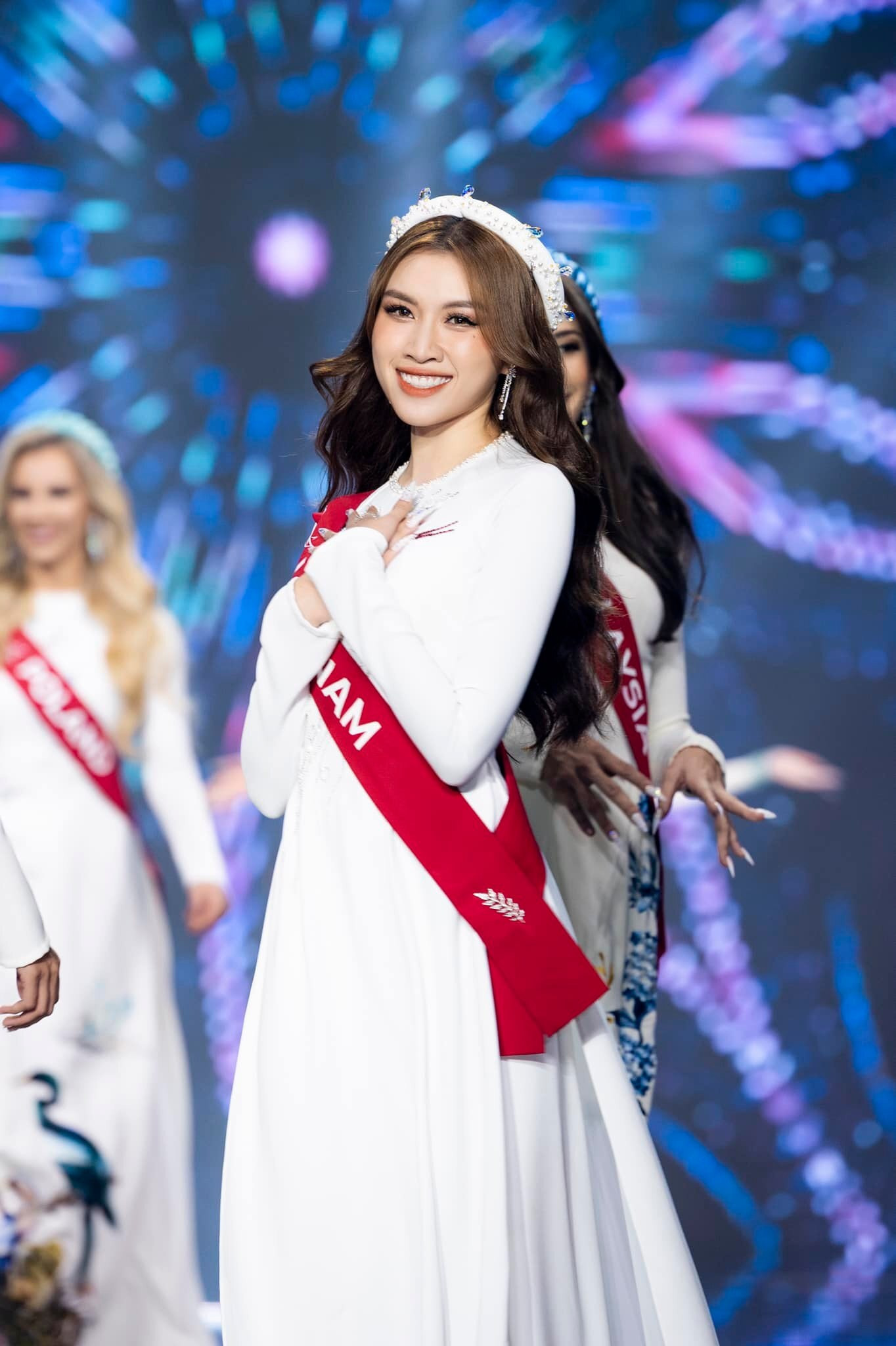 Trượt Top 10 Miss Charm 2023, Thanh Thanh Huyền vẫn 'vô cùng hạnh phúc' - 1