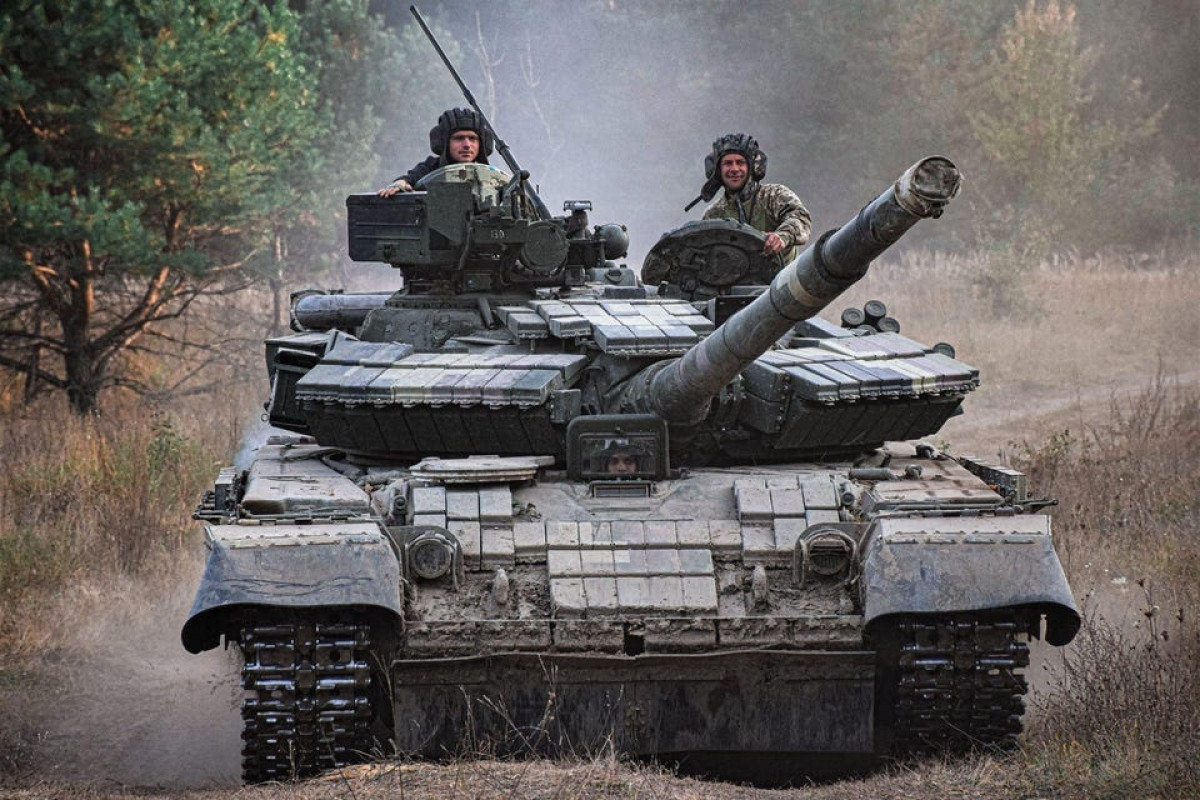 thach thuc cua ukraine khi sap can kiet xe tang t-64 hinh anh 1