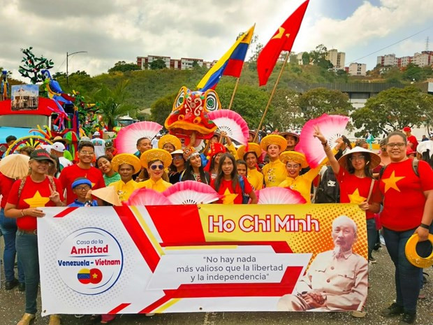 Việt Nam tham dự lễ hội carnaval tại Venezuela - ảnh 1