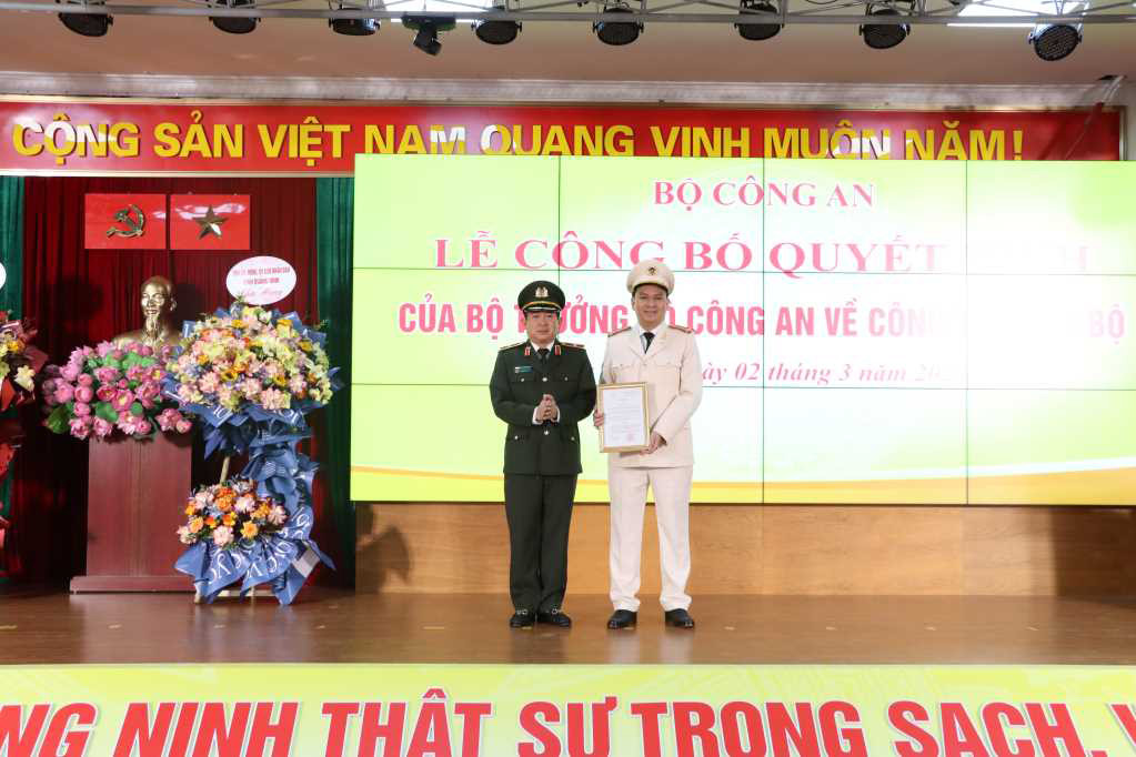 Trung tá Cù Quốc Thắng giữ chức Phó Giám đốc Công an tỉnh Quảng Ninh - 1