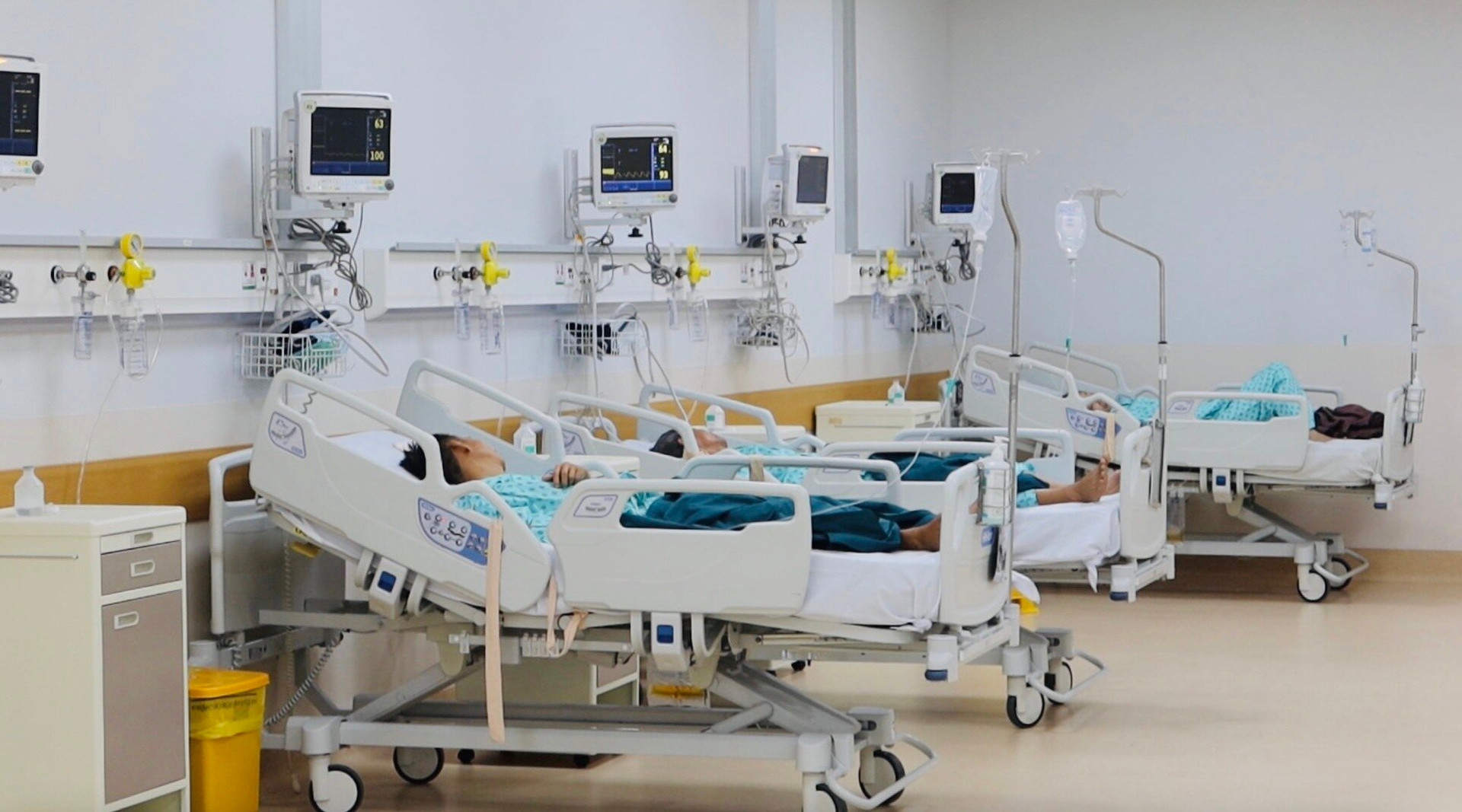 Chính phủ gỡ vướng đấu thầu y tế: Lãnh đạo bệnh viện ở TP.HCM thở phào - 3