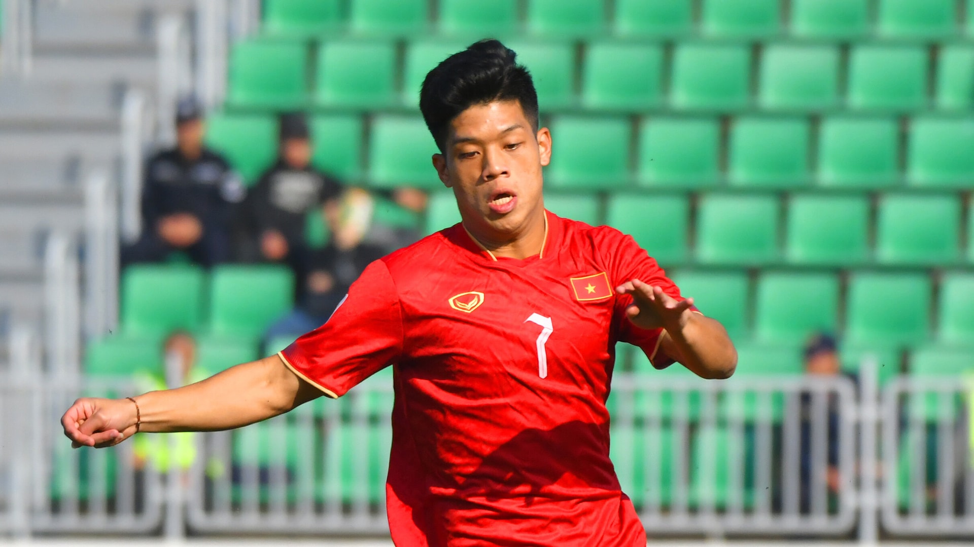 Điểm danh 4 cầu thủ U20 Việt Nam giúp HLV Troussier giải bài toán hàng công - 1