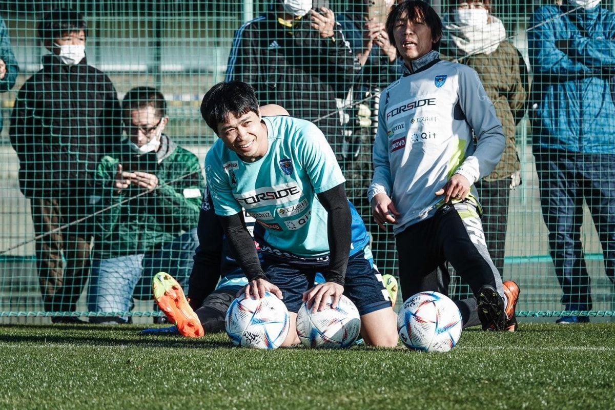 cong phuong van mon moi cho co hoi ra mat yokohama fc hinh anh 1
