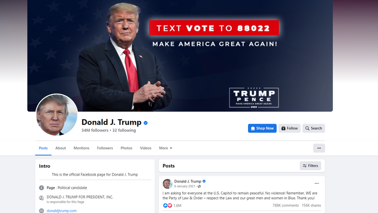 Ông Trump quay lại Facebook - 1
