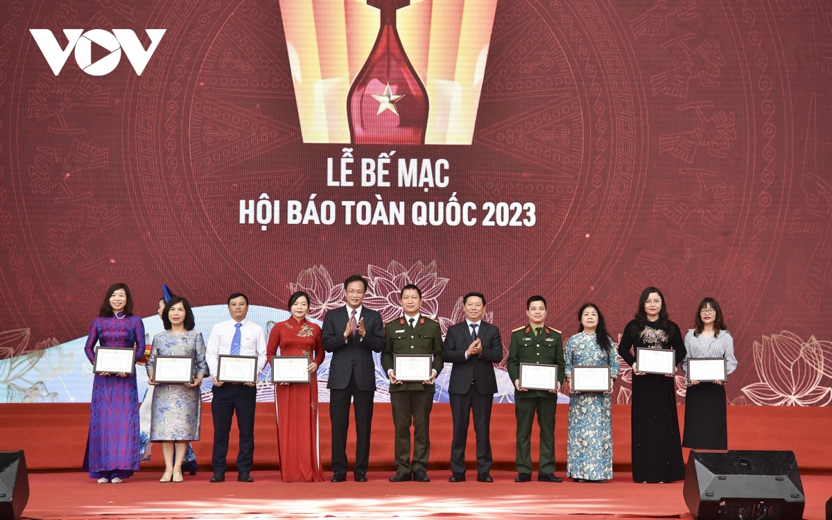 toan canh le be mac hoi bao toan quoc 2023 hinh anh 7