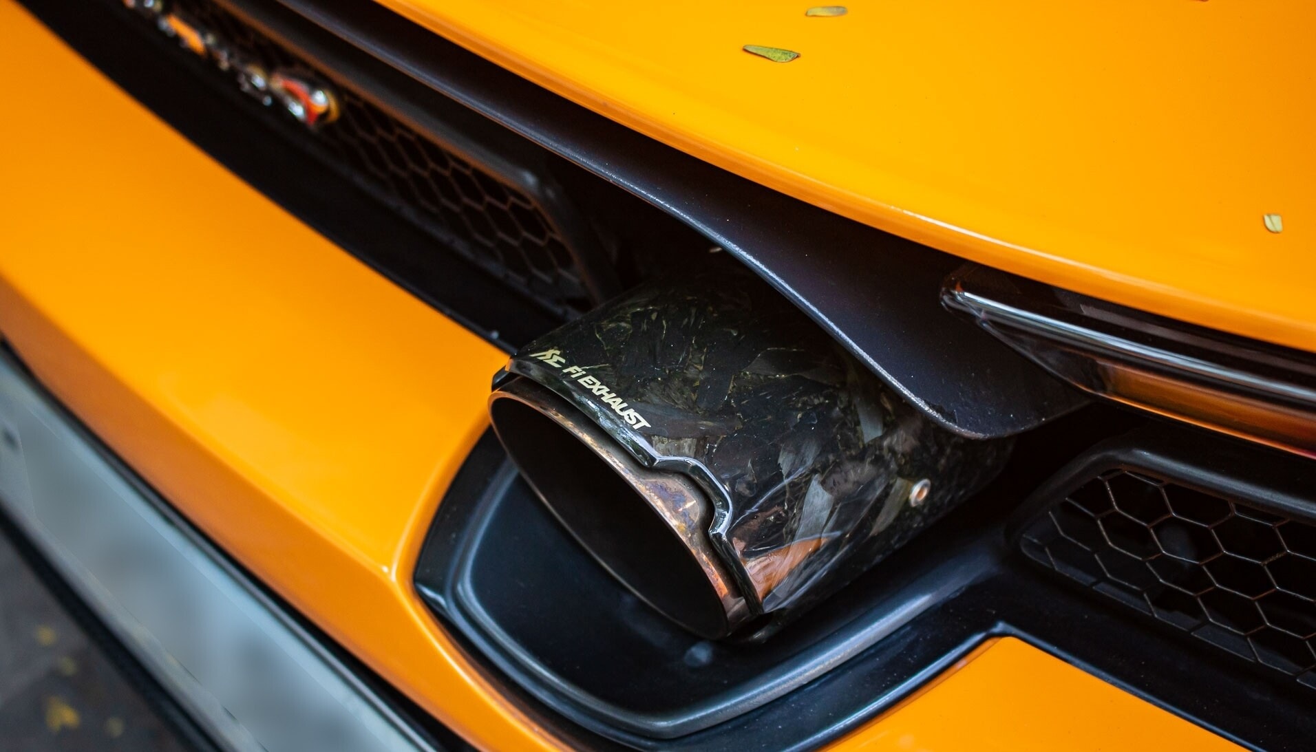 Ngắm McLaren 720S độ hết hơn 1 tỷ của đại gia Hà Nội - 6