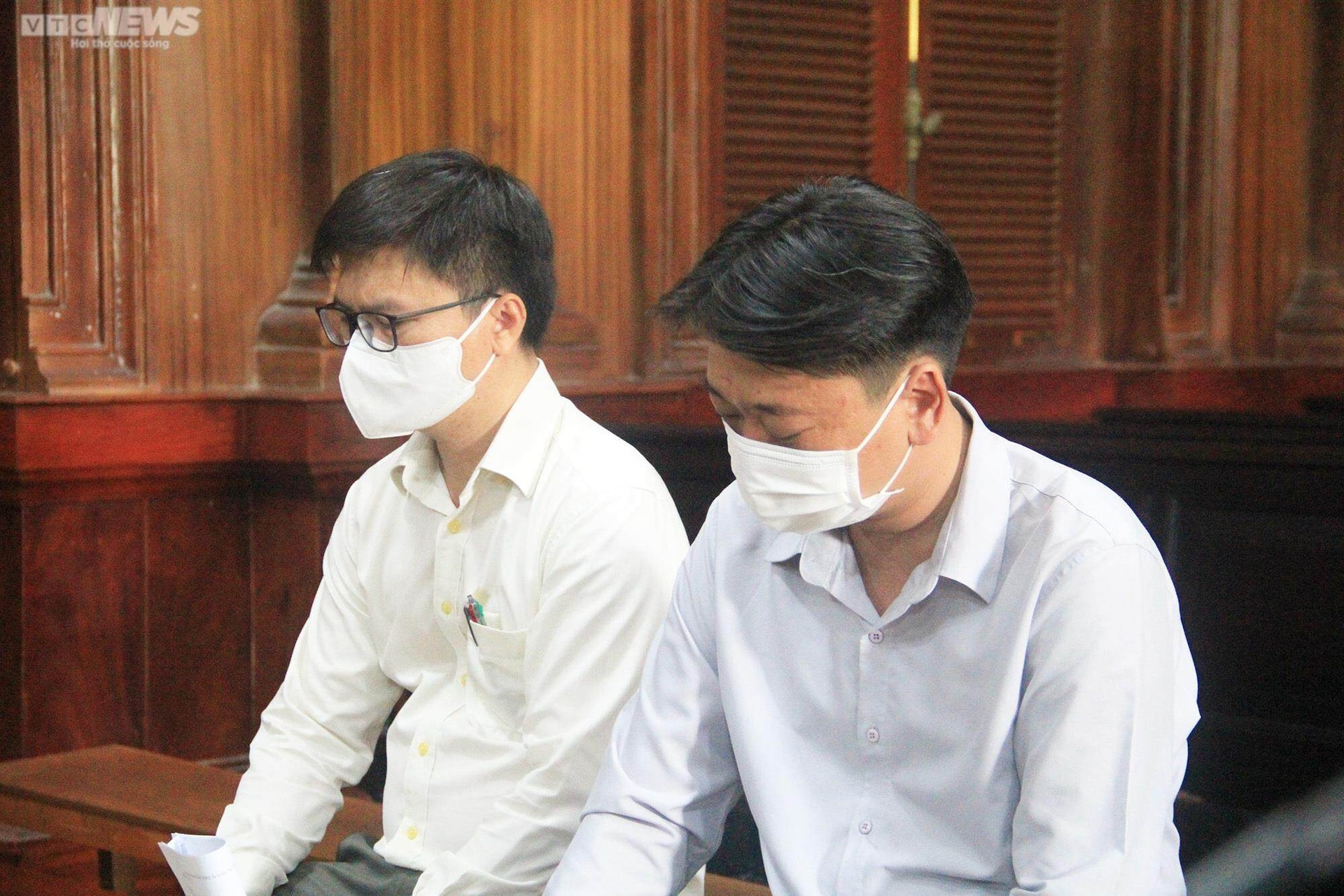 Hoãn phiên tòa xét xử vụ cháy chung cư Carina - 1