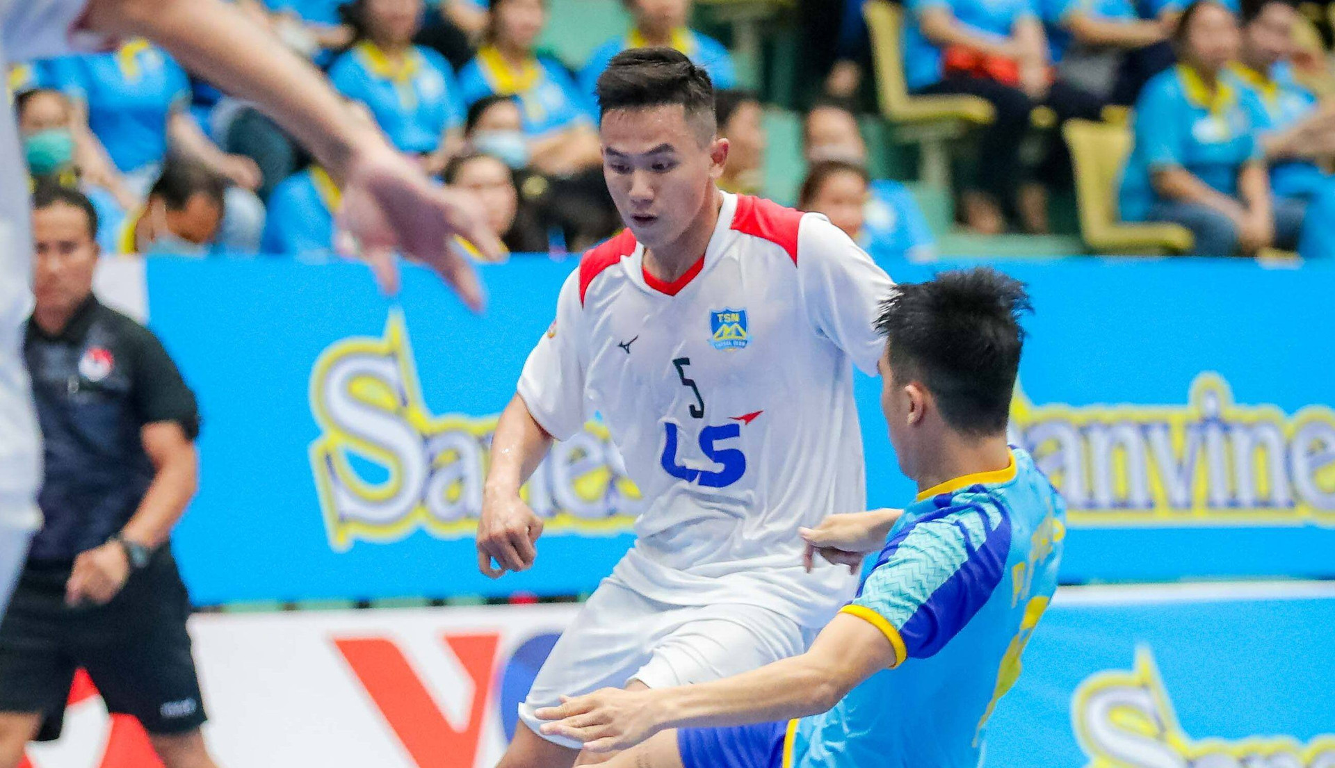 Vòng 6 futsal HDBank VĐQG 2023: Thái Sơn Nam hụt 3 điểm, nguy cơ mất ngôi đầu - 1