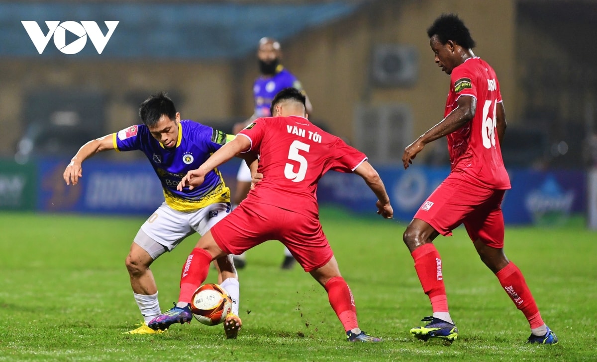 van quyet hoa nguoi khong phoi o tran dai thang hai phong fc hinh anh 10