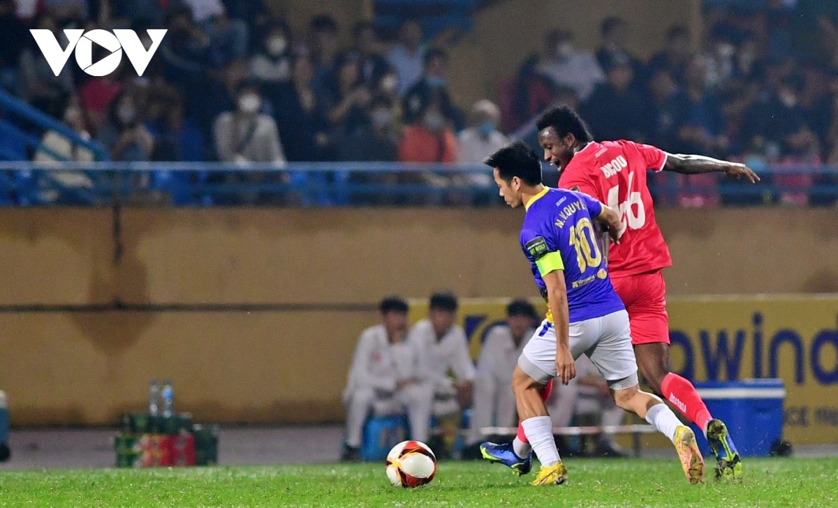 van quyet hoa nguoi khong phoi o tran dai thang hai phong fc hinh anh 3