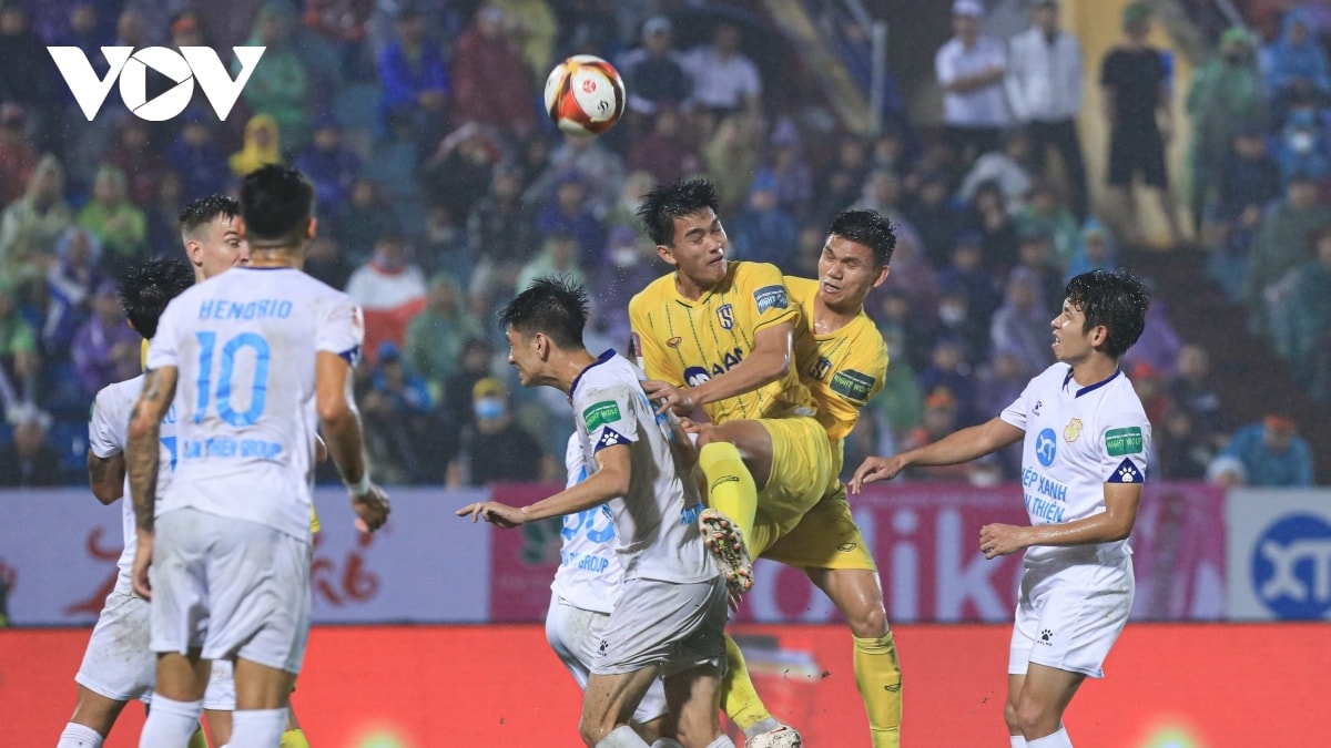 trỰc tiẾp slna 0 - 0 hagl minh vương dự bị, tuấn anh đá chính hình ảnh 2 trUc tiEp slna 0 - 0 hagl minh vuong du bi, tuan anh da chinh hinh anh 2