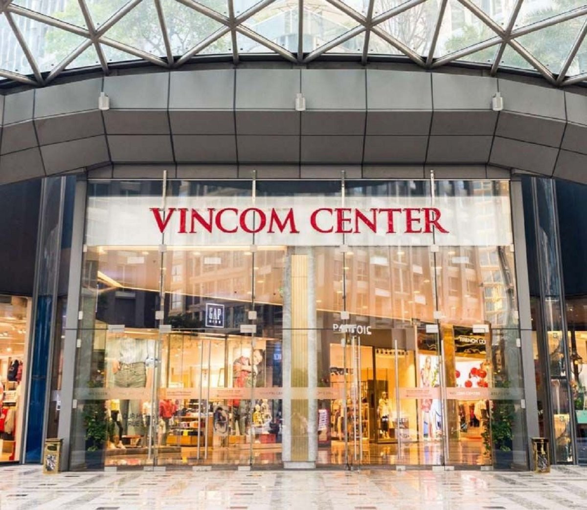 Vincom Retail lần đầu tiên lãi vượt nghìn tỷ đồng/quý - 1