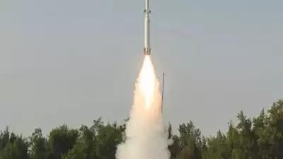 Ấn Độ thử thành công hệ thống phòng thủ tên lửa đạn đạo trên biển - 1