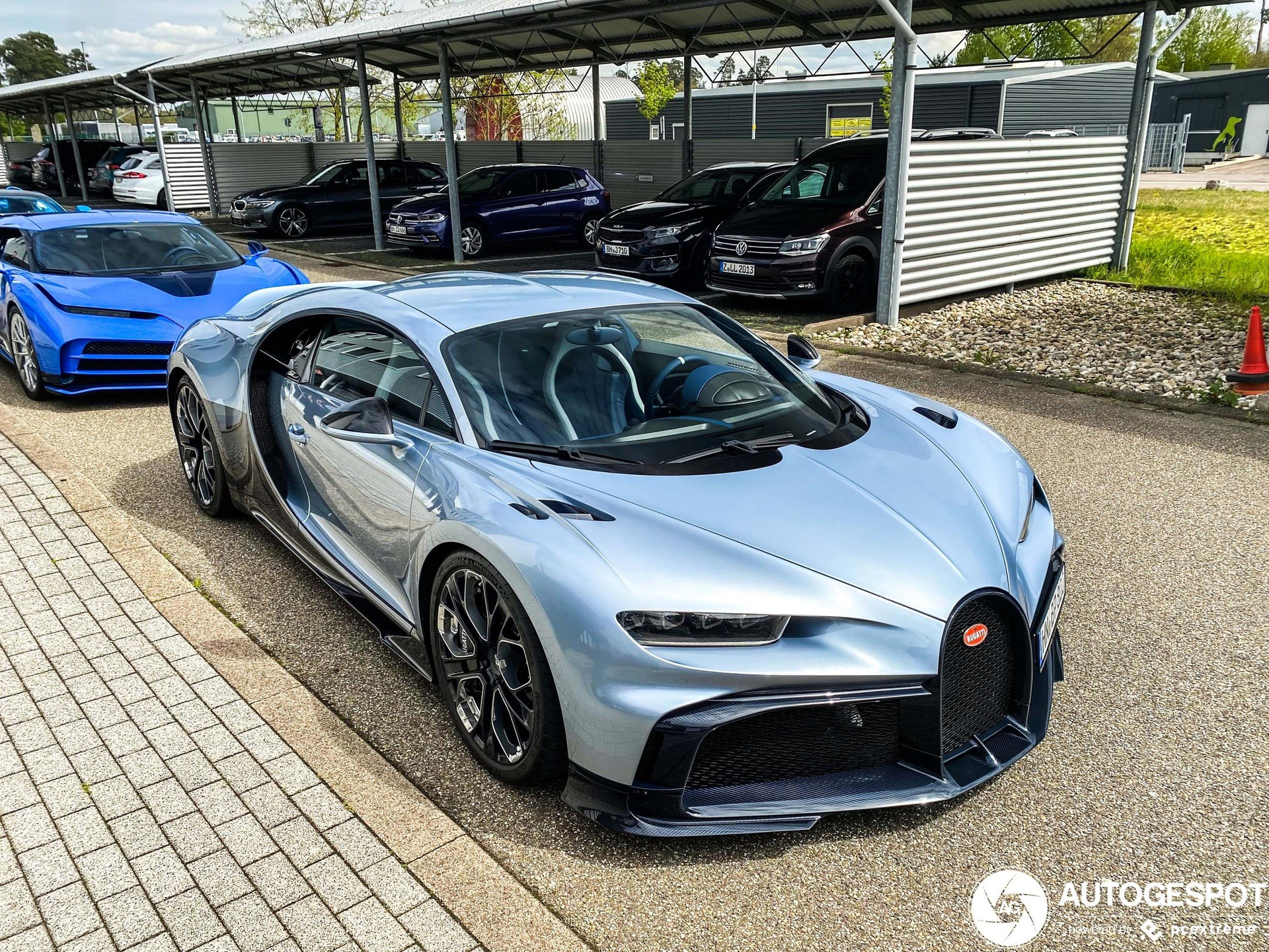 Bộ 3 Bugatti hàng hiếm hội tụ tại Đức - 4